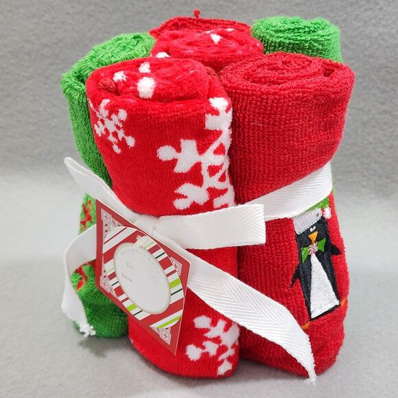 Mixed Lot Christmas Towels (4) Wash Cloths (5) & Kitchen Scrubbers (2) 11pc - Picture 4 of 5